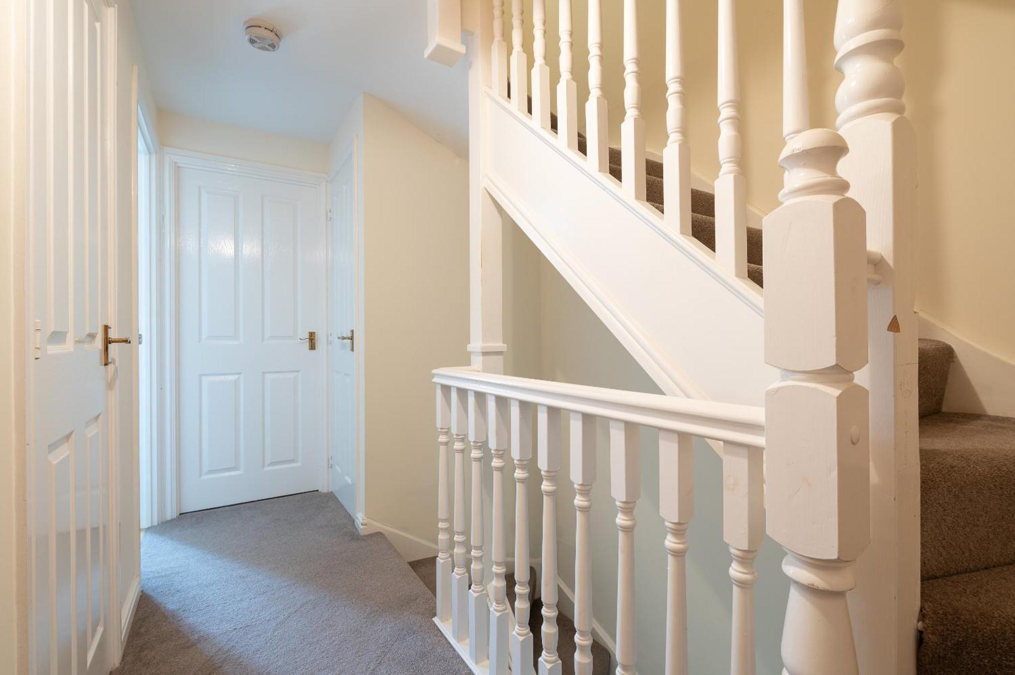 Spacious 4 Bedroom, Perfect For Contractors, Families, Private Parking Royal Wootton Bassett Exteriér fotografie